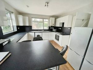 Photo 11- click for photo gallery